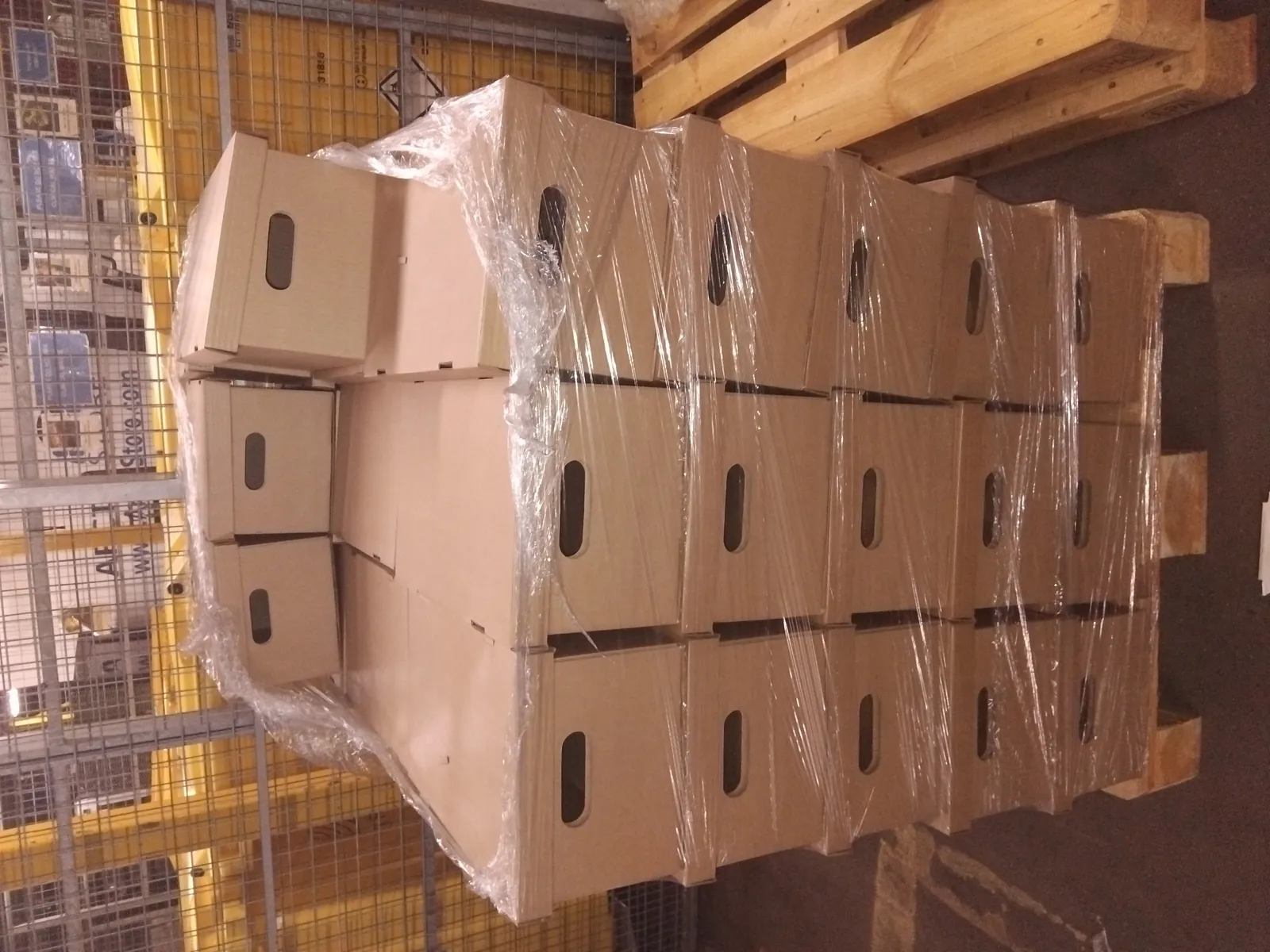 Shrink-wrapped pallet prepared by Red Eagle Logistics for UK to Ireland delivery